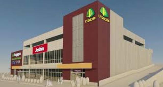 スーパー　いなげや保谷町店（スーパー）まで366m