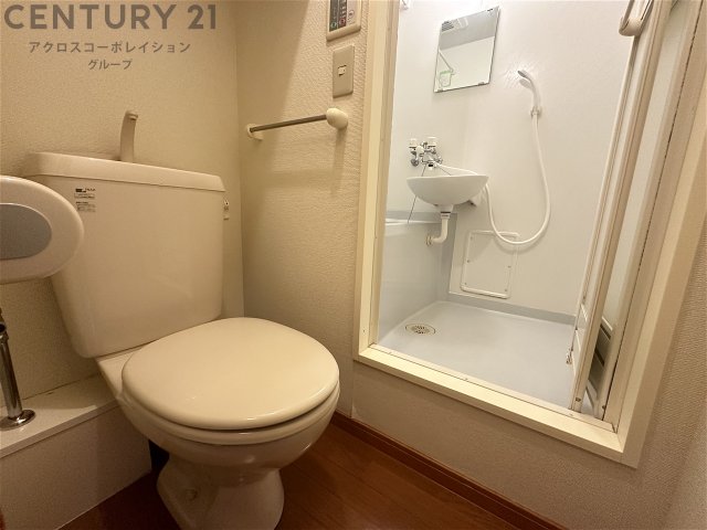 トイレ　バストイレセパレートタイプでオススメ♪