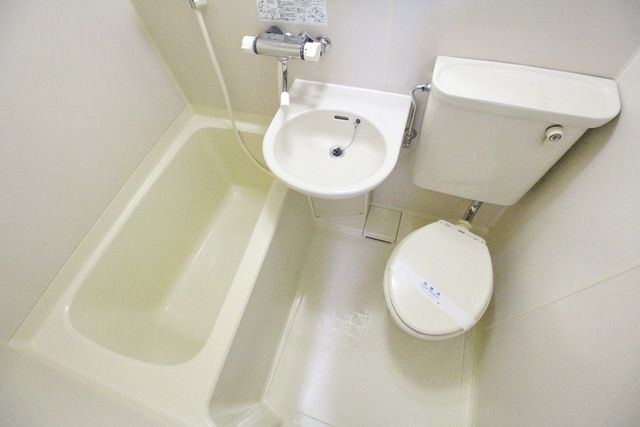 バス・シャワールーム　★お部屋探しはタウンハウジング高幡不動店まで★