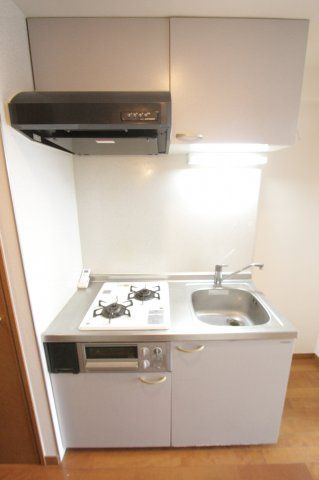 キッチン　別タイプ参考写真　ドルチェロイヤルステージ新大塚　豊島区南大