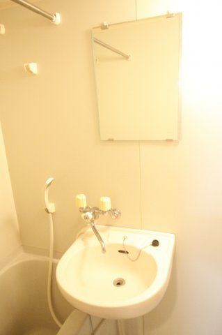 洗面設備　別タイプ参考写真　ドルチェロイヤルステージ新大塚　豊島区南大