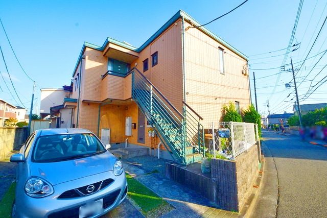 エントランス　タウンハウジング府中店まで