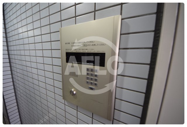 セキュリティ　グランデージ今里　オートロック