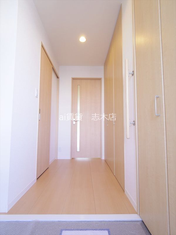 玄関　※別号室写真