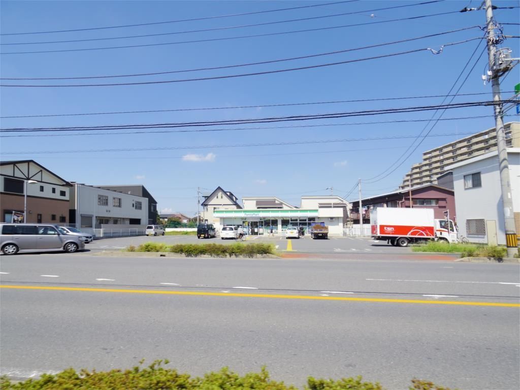 コンビニ　ファミリーマート 志木幸町四丁目店（コンビニ）まで340m