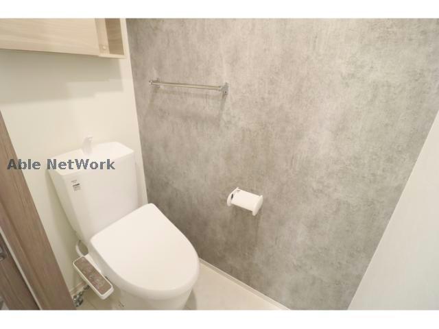 トイレ　温水洗浄便座