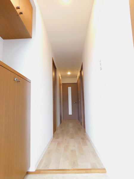 玄関　廊下部分