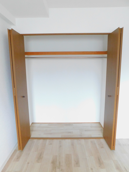 収納　洋室部分収納