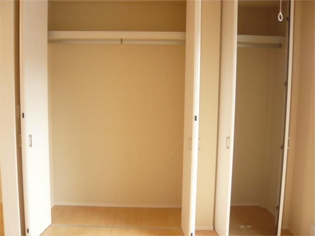 収納　参考写真（同物件別部屋）