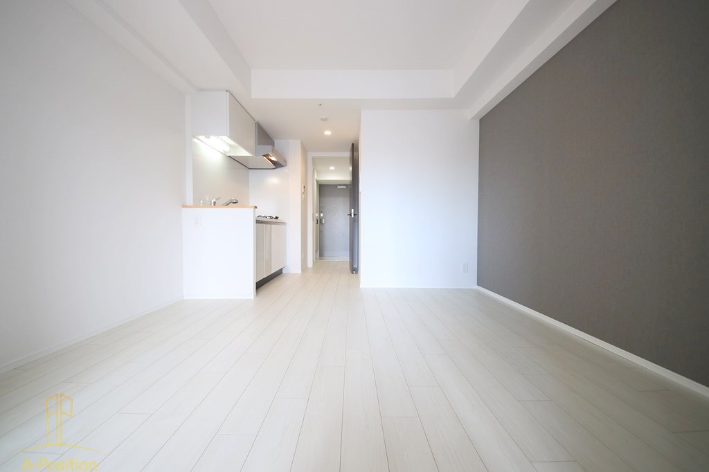 居室・リビング　レオンコンフォート本町東III