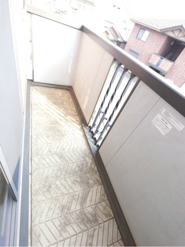 バルコニー　図面と現状に相違がある場合には現状を優先