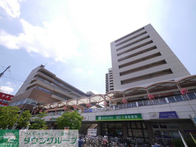 ショッピングセンター　ルリエ新川崎（ショッピングセンター）まで120m