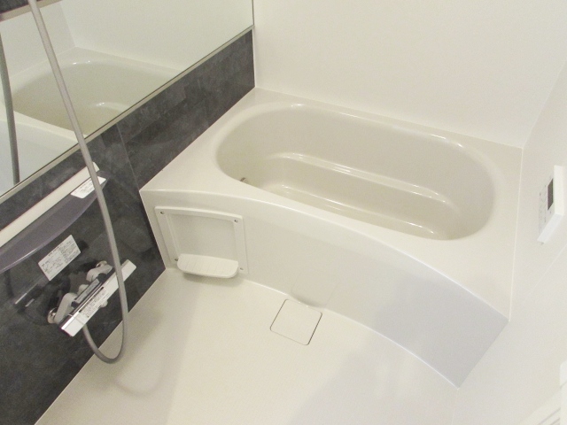 バス・シャワールーム　日々の疲れを癒すお風呂付です