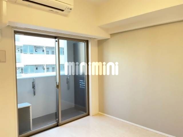 居室・リビング　別号室の参考写真