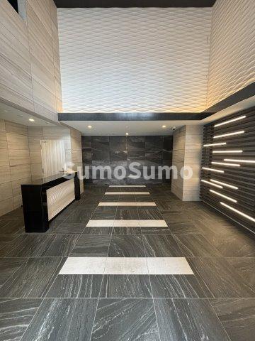 ロビー　落ち着いたロビーです