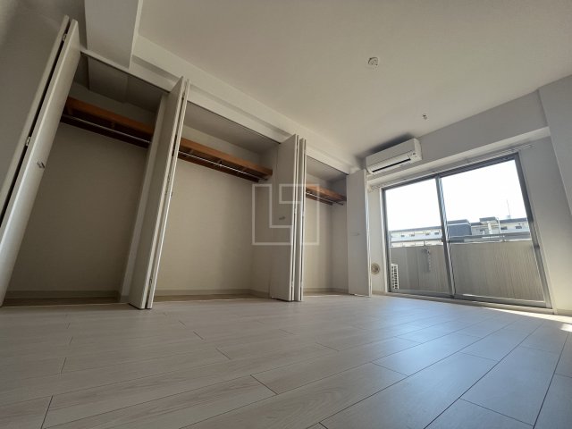 居室・リビング　サムティナンバ南　洋室