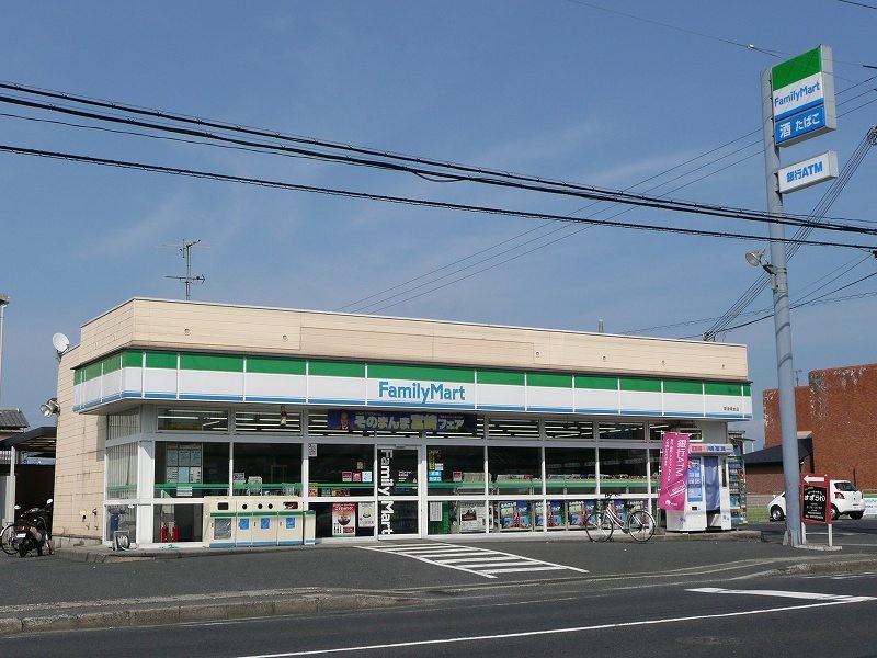 コンビニ　ファミリーマート 草津青地店（コンビニ）まで360m