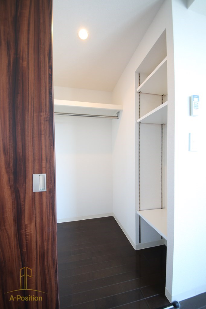 収納　パウゼ堺筋