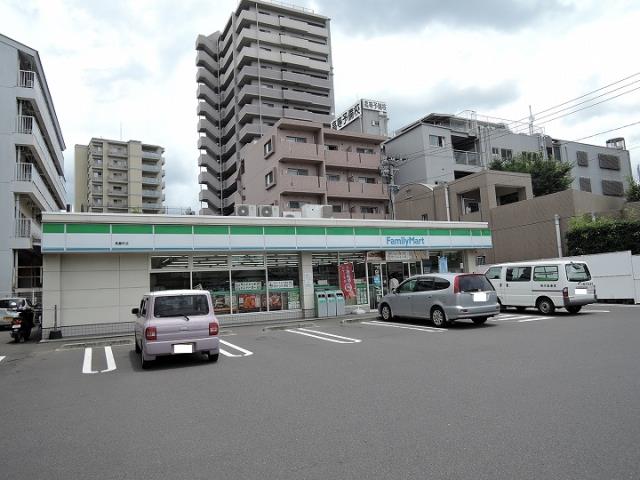 コンビニ　ファミリーマート高麗町店（コンビニ）まで80m