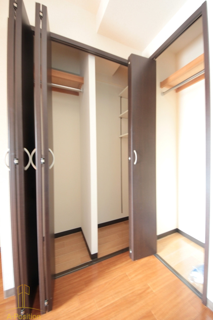 収納　ラルテ中津