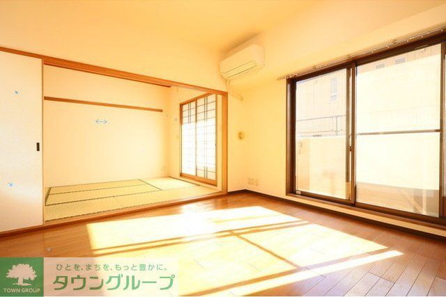 居室・リビング　※別部屋参考写真