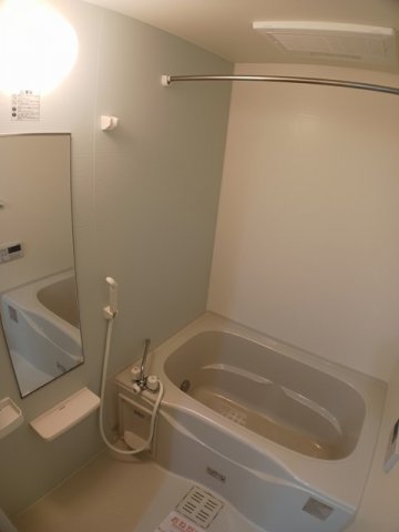 バス・シャワールーム　きれいなお風呂です