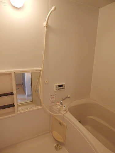 バス・シャワールーム　浴室