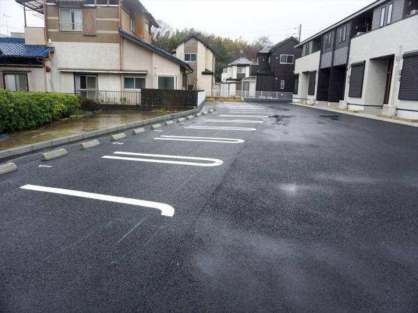 駐車場　駐車場