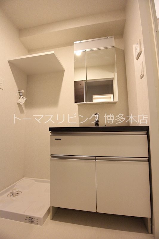 洗面設備　※別号室の参考写真になります。