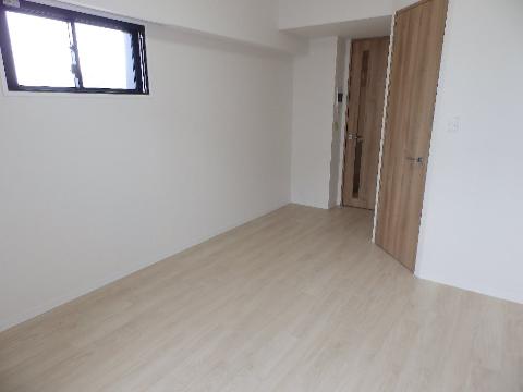 居室・リビング　室内