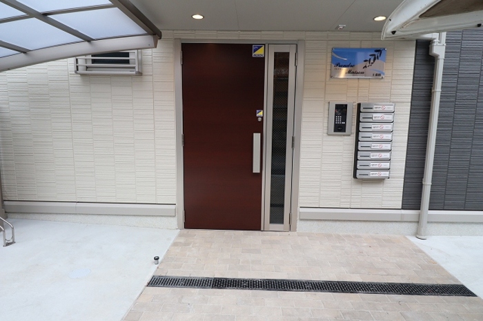 エントランス　☆落ち着いたエントランス☆