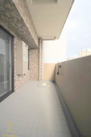 バルコニー　リーガル靭本町