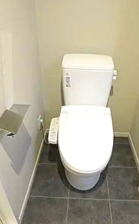 トイレ　トイレ