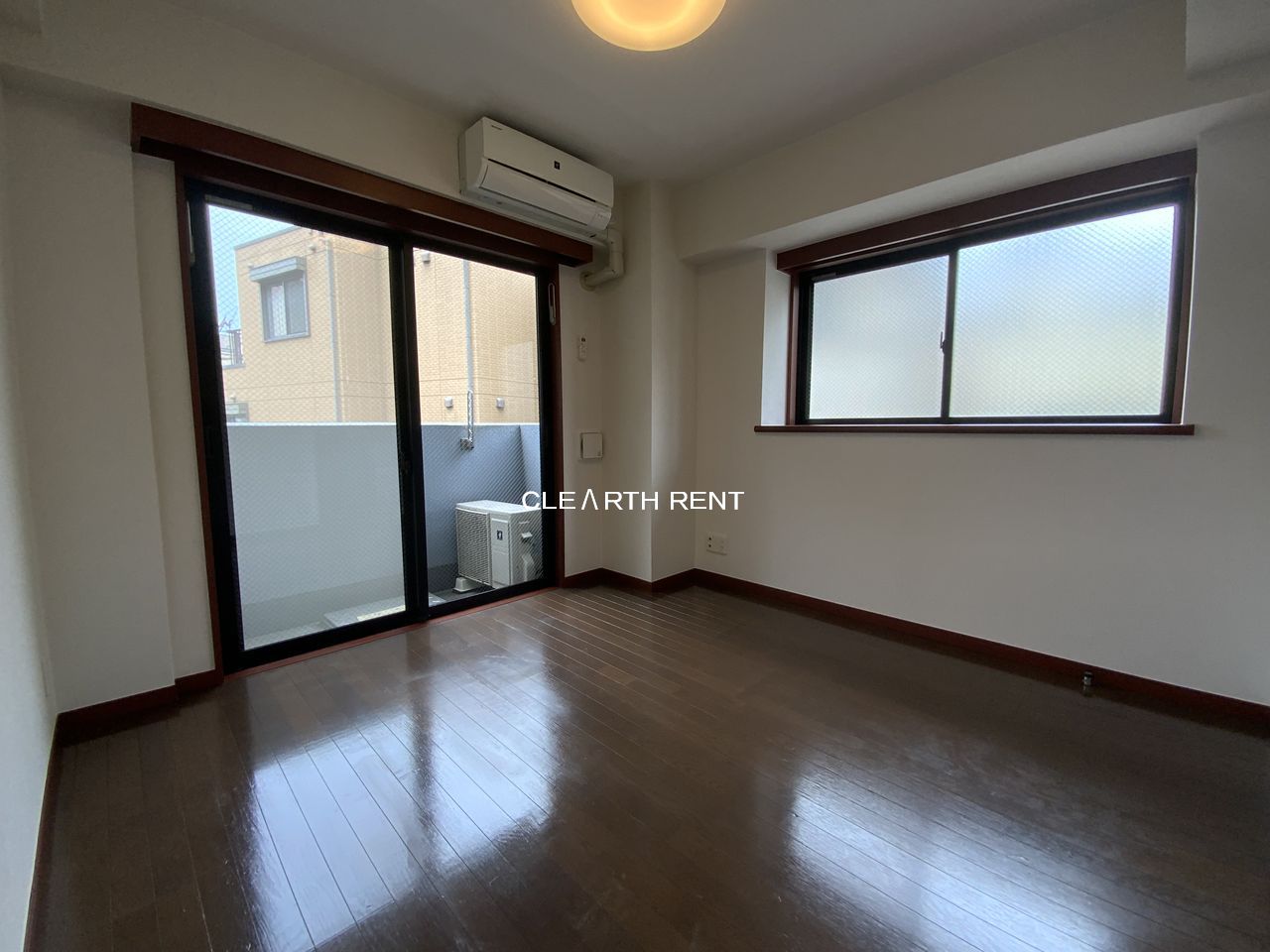 居室・リビング　★人気の角部屋・2面採光★二人入居相談可★