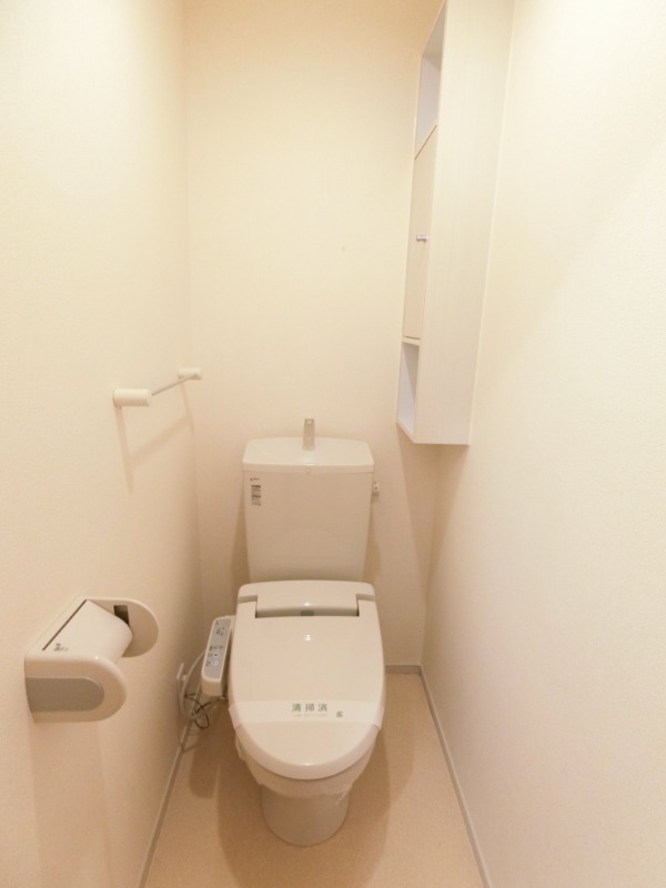 トイレ　※同施工会社イメージ写真