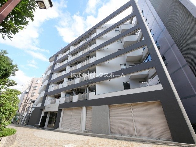 建物外観　外観は落ち着いています