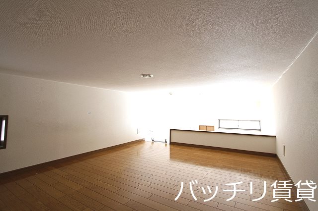 その他部屋・スペース　＊画像は別部屋の為イメージ、現状を優先致します