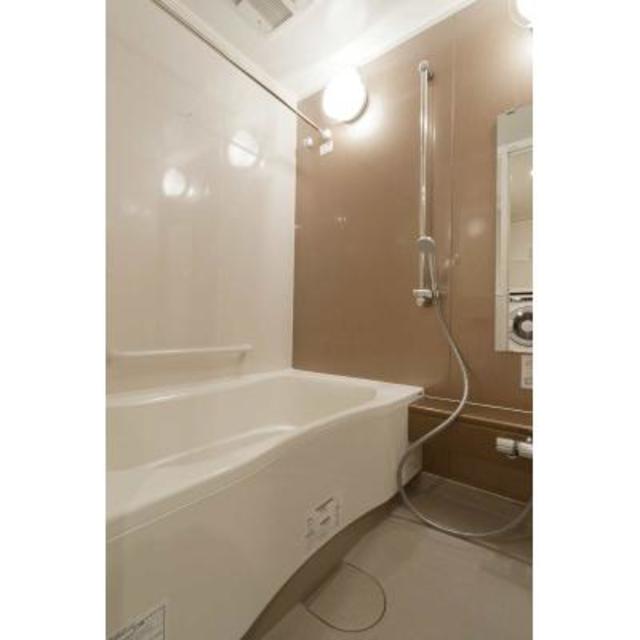 バス・シャワールーム　※写真は同タイプ住戸です。