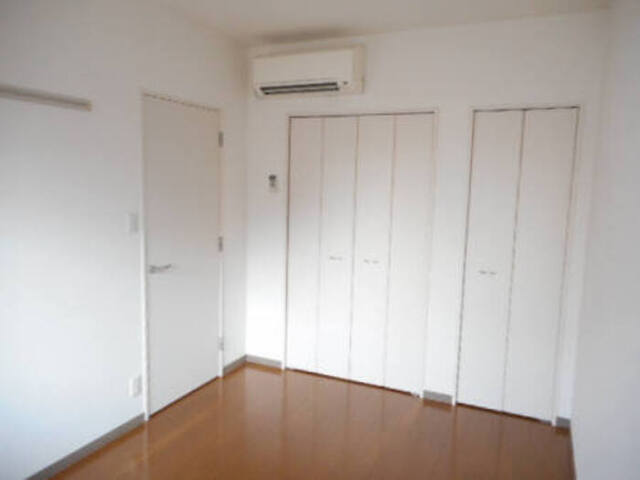 居室・リビング　３０２　洋室