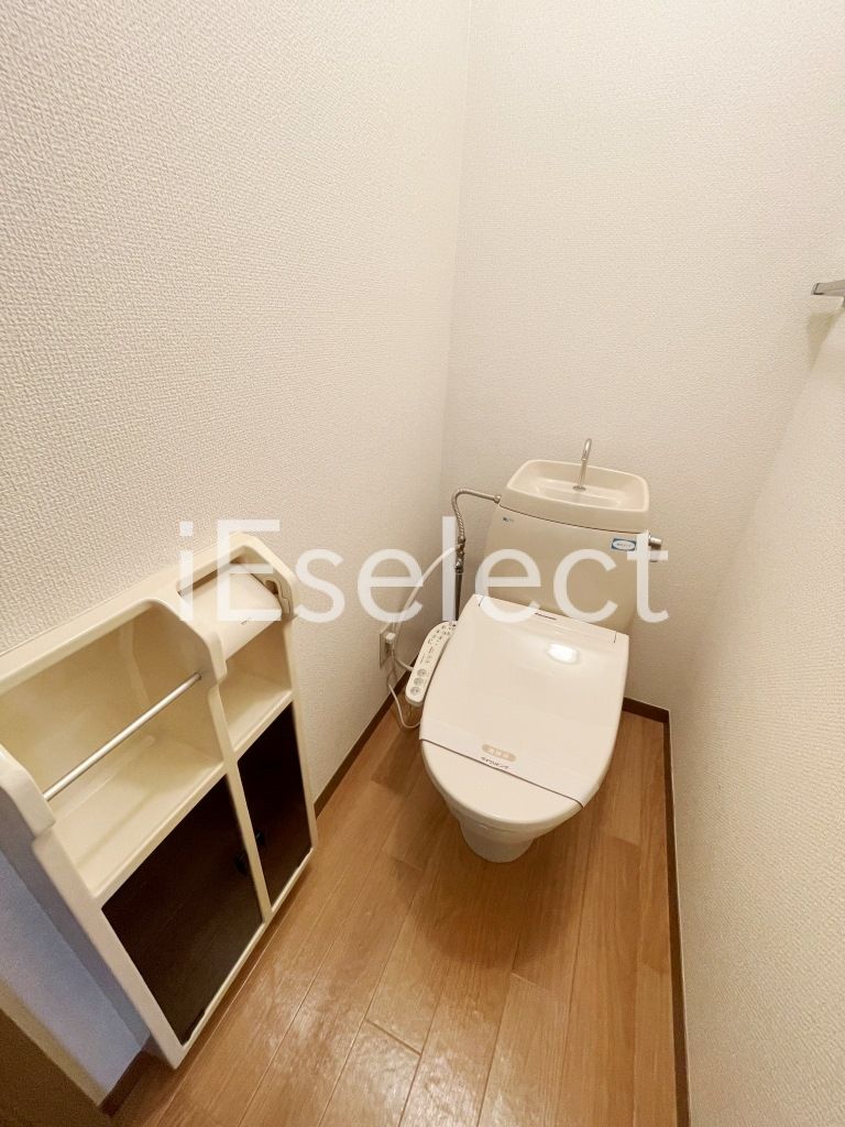 トイレ　洗浄機能付き♪