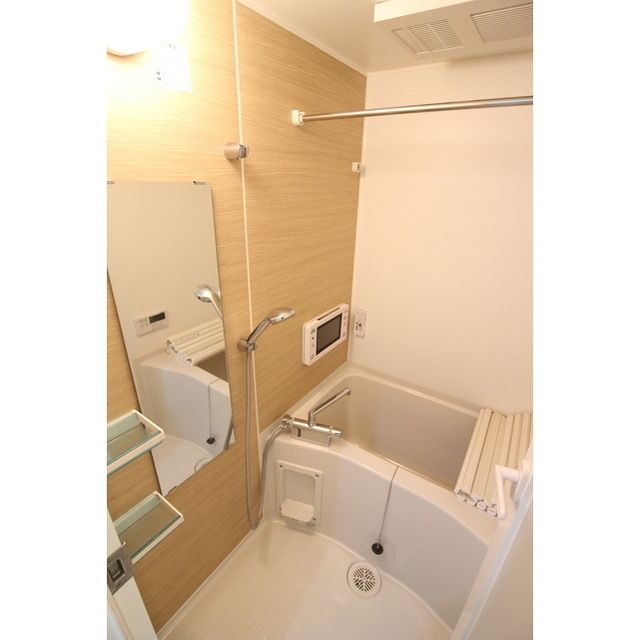 バス・シャワールーム　■浴室暖房乾燥機能付きバス♪■追焚機能あり！