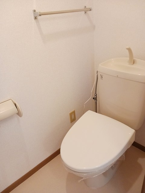 トイレ　同型タイプ