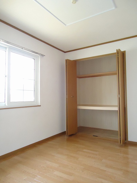 収納　同型タイプ