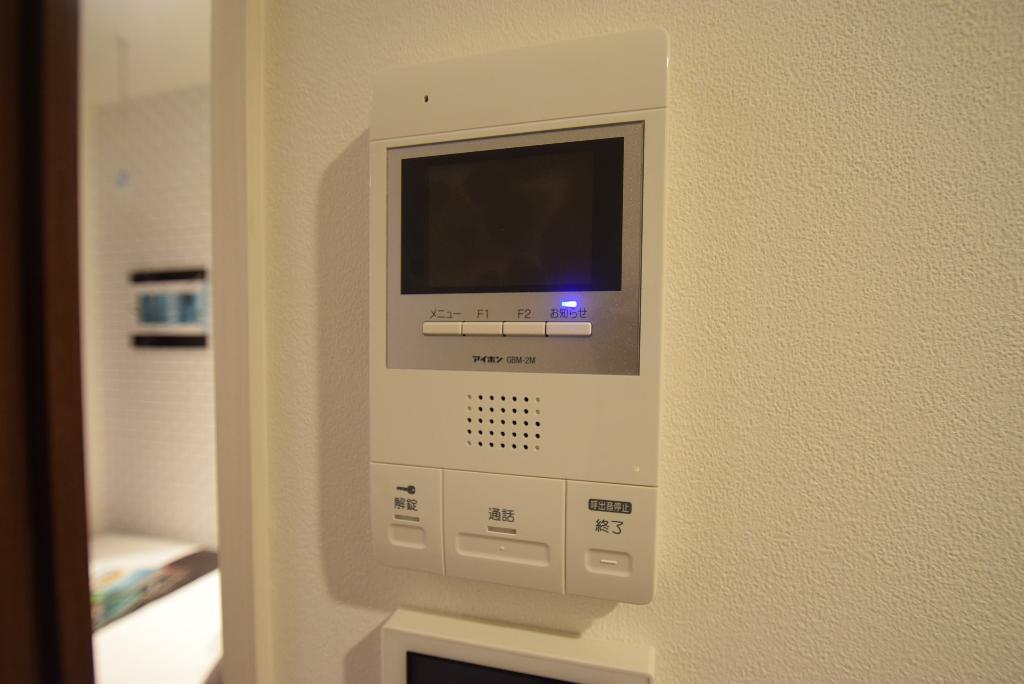 セキュリティ　カメラ付インターホン