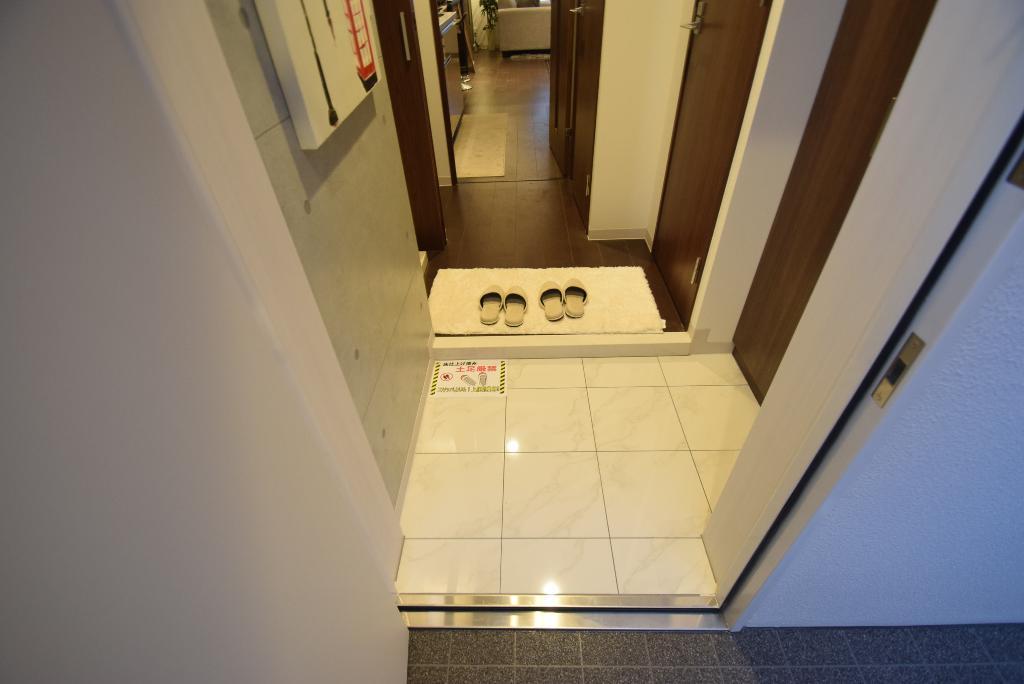 玄関　玄関（モデルルーム