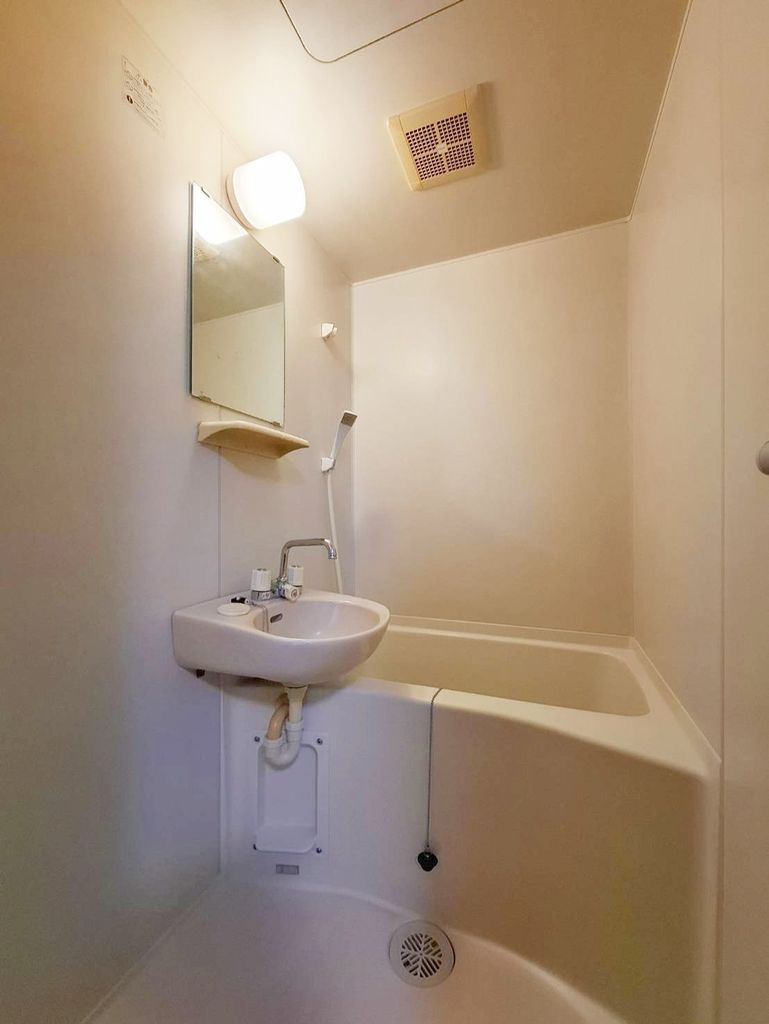 バス・シャワールーム　★お問い合わせはタウンハウジング聖蹟桜ヶ丘店まで★