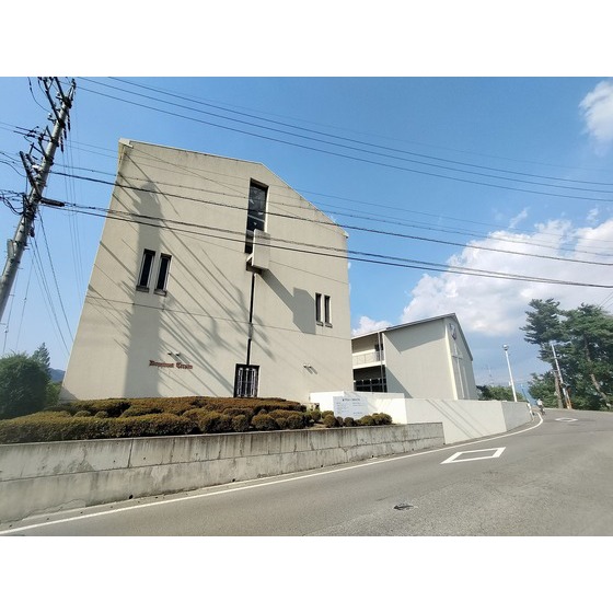 大学・短大　私立清泉大学（大学・短大）まで2199m