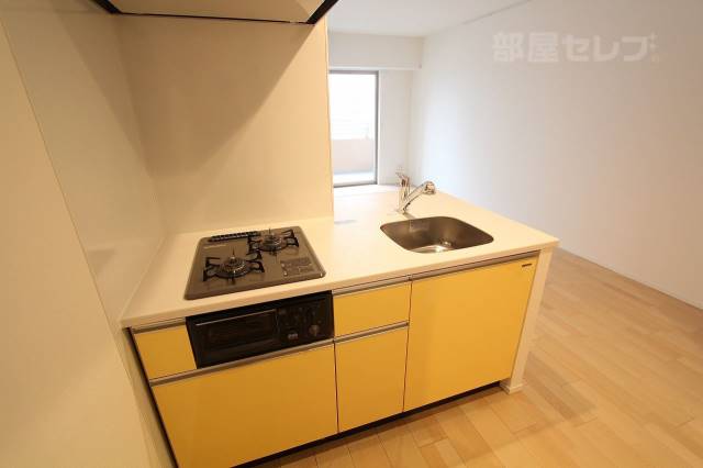 キッチン　ディスポーザー付きのシステムキッチンです。