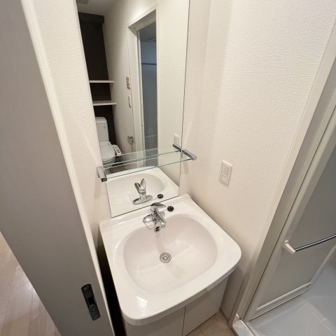 洗面設備　同仕様タイプです