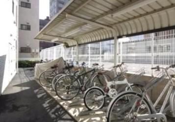 その他共有部分　自転車置き場に困りませんね♪